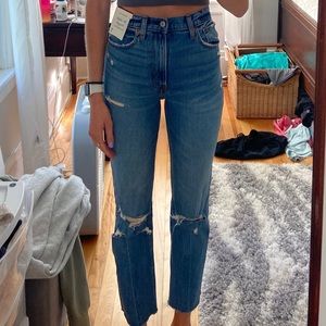 Abercrombie Ultra High Rise Ankle Straight Jeans